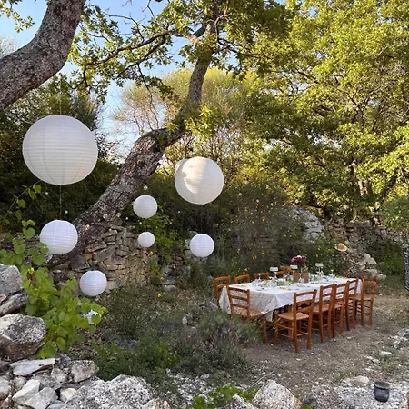 L'evidence En Provence 3* Vachères
